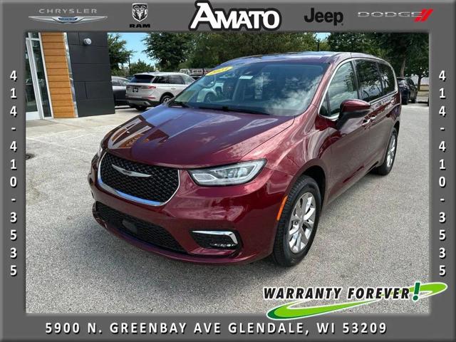 2023 Chrysler Pacifica Touring L AWD for sale in Glendale, WI