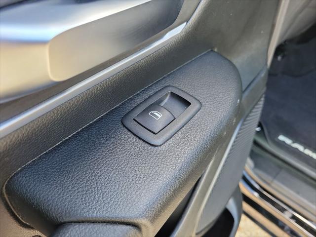 2020 Ram 1500 Big Horn Crew Cab 4x4 57 Box
