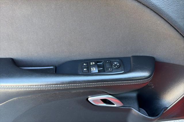 2017 Dodge Challenger SXT