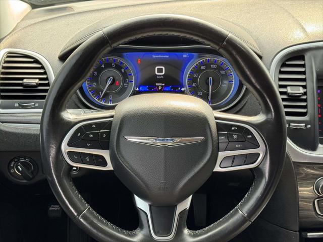 2021 Chrysler 300 Touring