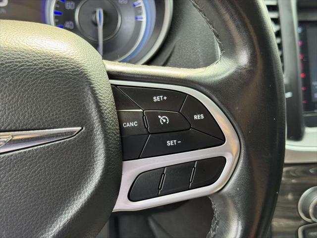 2021 Chrysler 300 Touring