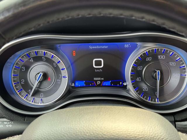 2021 Chrysler 300 Touring