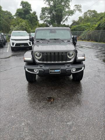 2026 Jeep Gladiator GLADIATOR SAHARA 4X4 2026 Jeep Gladiator GLADIATOR SAHARA 4X4