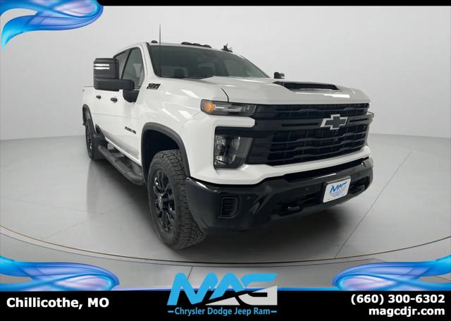 2025 Chevrolet Silverado 2500HD 4WD Crew Cab Standard Bed Custom for sale in Chillicothe, MO
