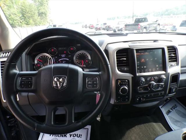 2017 Ram 1500 Big Horn Crew Cab 4x4 64 Box