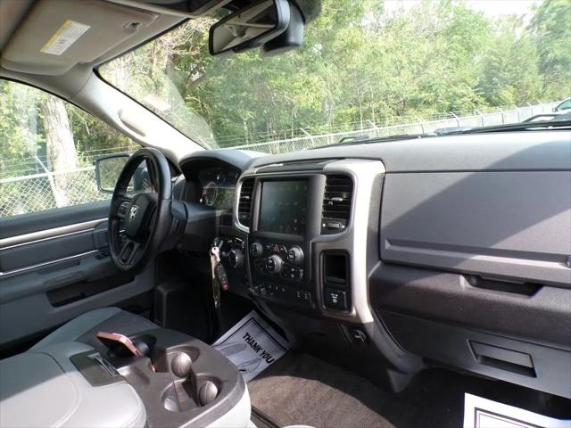 2017 Ram 1500 Big Horn Crew Cab 4x4 64 Box