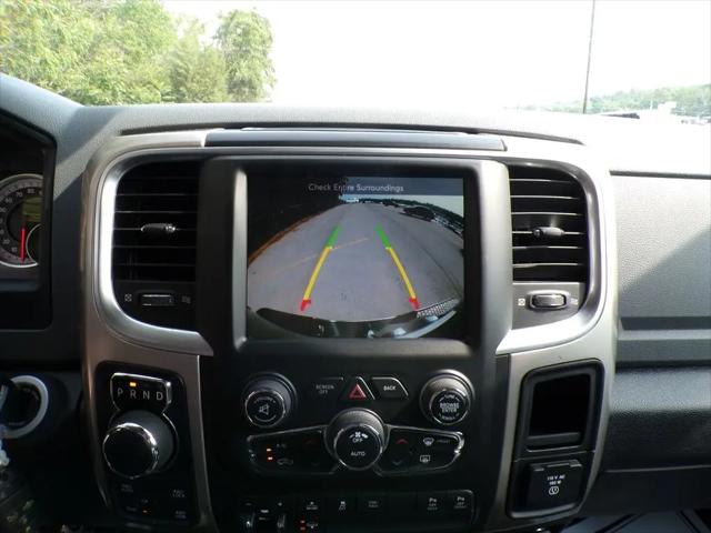 2017 Ram 1500 Big Horn Crew Cab 4x4 64 Box