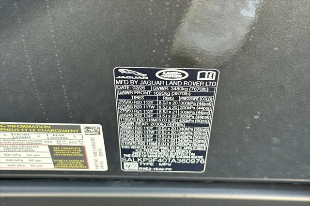 2026 Land Rover Range Rover P550e SE