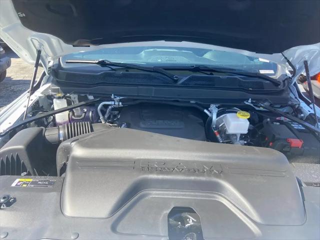 2026 Ram 2500 Big Horn Crew Cab 4x4 64 Box
