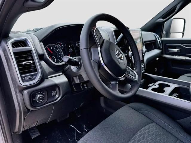 2026 Ram 2500 Big Horn Crew Cab 4x4 64 Box