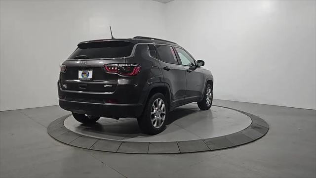 2022 Jeep Compass Latitude Lux 4x4
