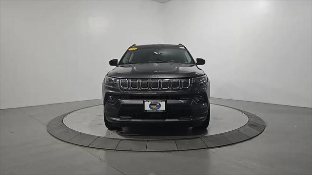 2022 Jeep Compass Latitude Lux 4x4