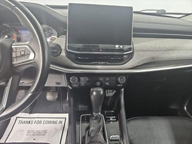 2022 Jeep Compass Latitude Lux 4x4