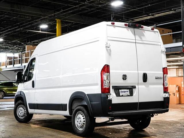 2026 Ram ProMaster Cargo Van Tradesman High Roof 136 WB w/Pass Seat