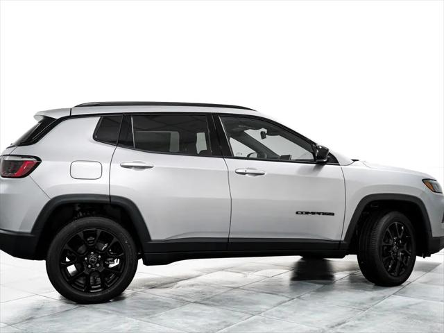 2026 Jeep Compass Latitude Altitude