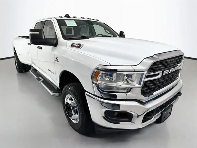 2024 Ram 3500 Big Horn Crew Cab 4x4 8 Box for sale in Tulsa, OK