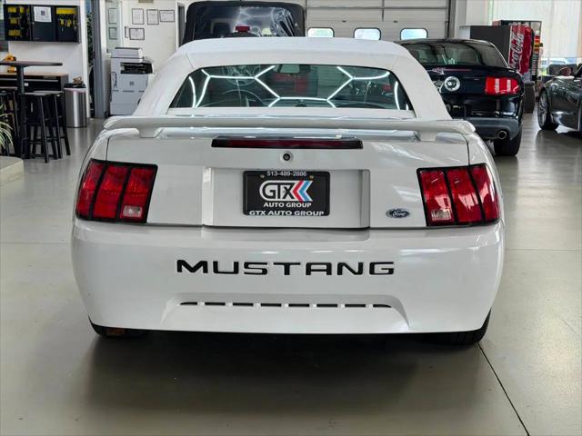 2003 Ford Mustang Premium