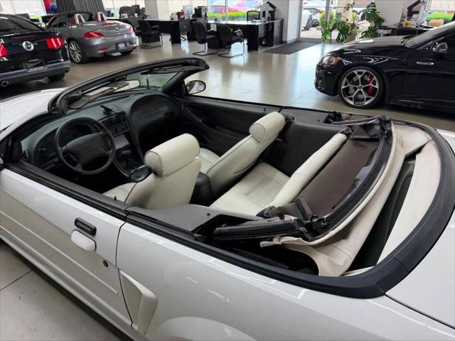 2003 Ford Mustang Premium