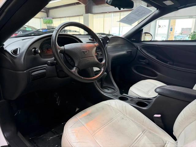 2003 Ford Mustang Premium