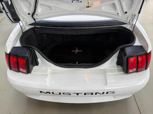 2003 Ford Mustang Premium