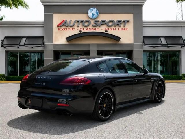 2015 Porsche Panamera GTS