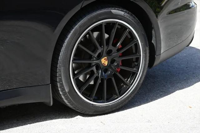 2015 Porsche Panamera GTS