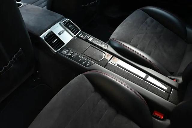 2015 Porsche Panamera GTS