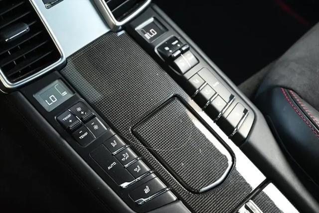 2015 Porsche Panamera GTS