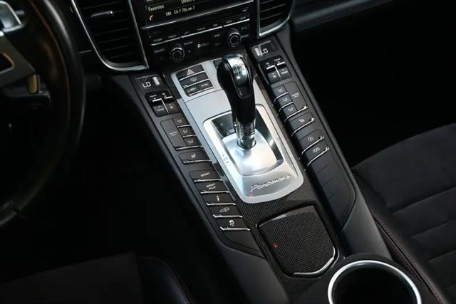 2015 Porsche Panamera GTS