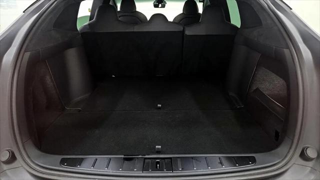 2022 Tesla Model X AWD