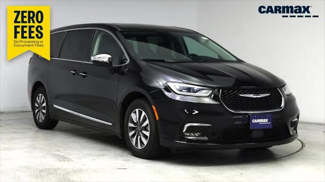 2023 Chrysler Pacifica Hybrid Limited for sale in Puyallup, WA