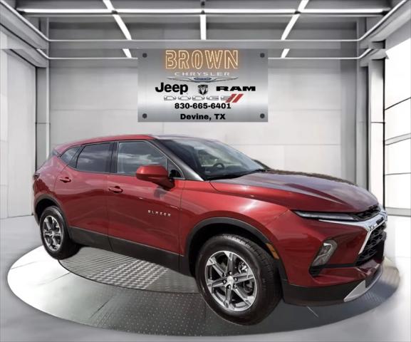 2025 Chevrolet Blazer FWD 2LT for sale in Devine, TX