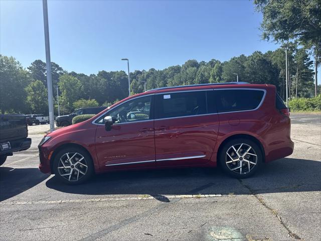 2027 Chrysler Pacifica Pinnacle