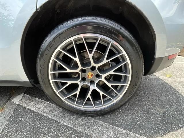 2018 Porsche Macan Sport Edition