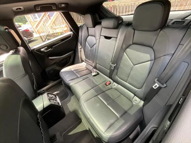 2018 Porsche Macan Sport Edition