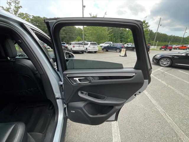 2018 Porsche Macan Sport Edition