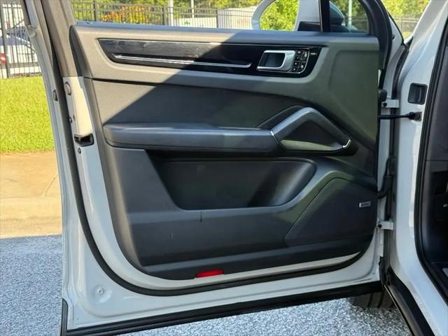 2021 Porsche Cayenne Cayenne