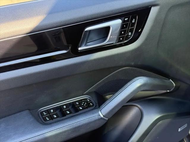 2021 Porsche Cayenne Cayenne
