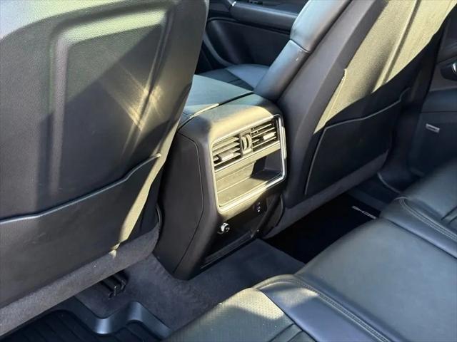 2021 Porsche Cayenne Cayenne