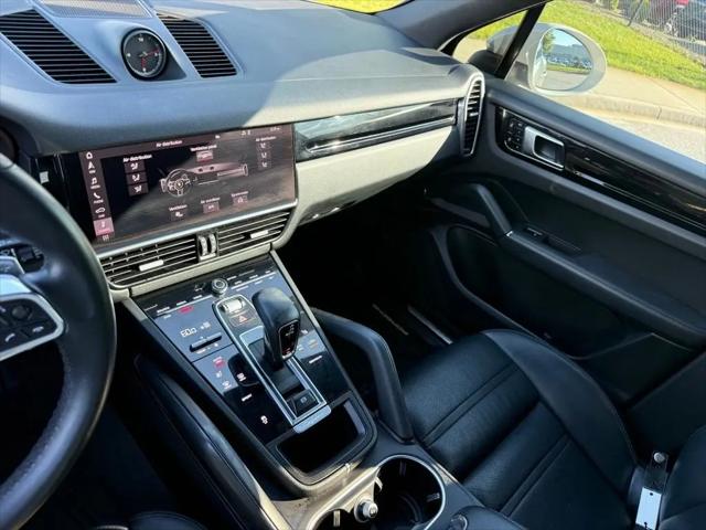 2021 Porsche Cayenne Cayenne