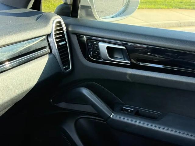 2021 Porsche Cayenne Cayenne