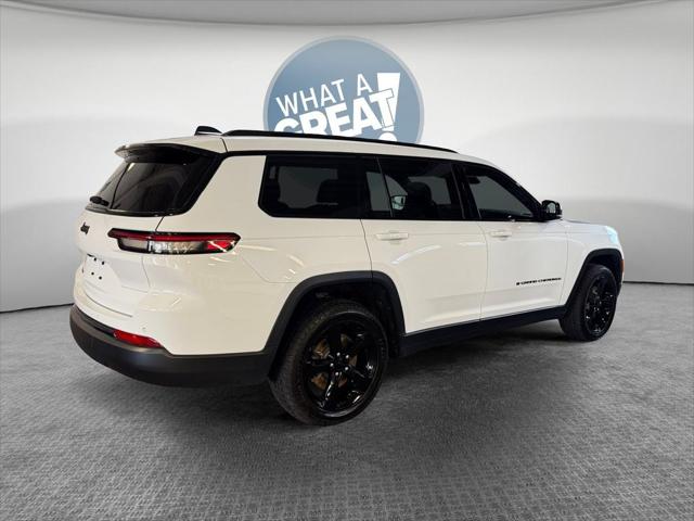 2023 Jeep Grand Cherokee L Altitude 4x4 2023 Jeep Grand Cherokee L Altitude 4x4