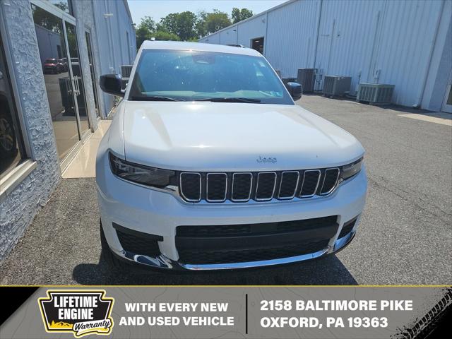 2025 Jeep Grand Cherokee L Laredo X 4x4