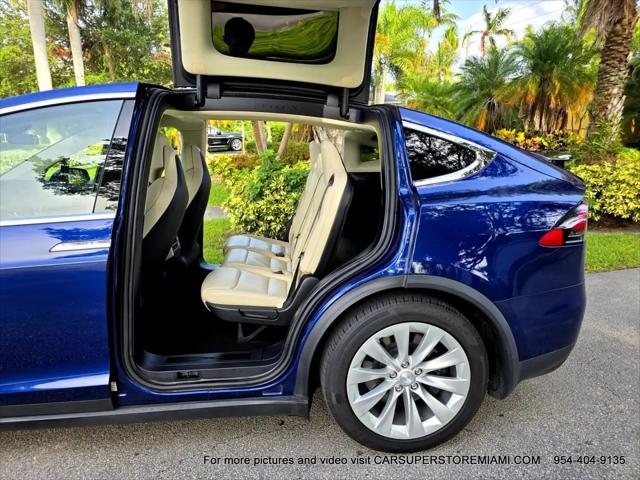 2017 Tesla Model X 75D
