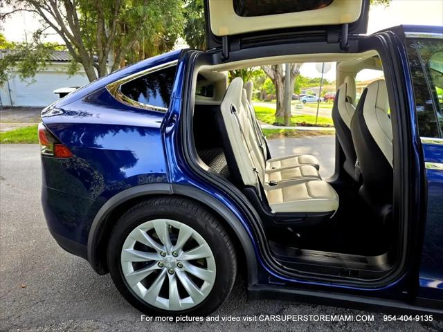 2017 Tesla Model X 75D