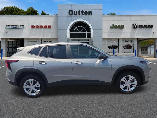 2025 Chevrolet Trax FWD LS 2025 Chevrolet Trax FWD LS