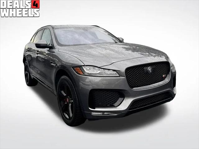 2019 Jaguar F-PACE S