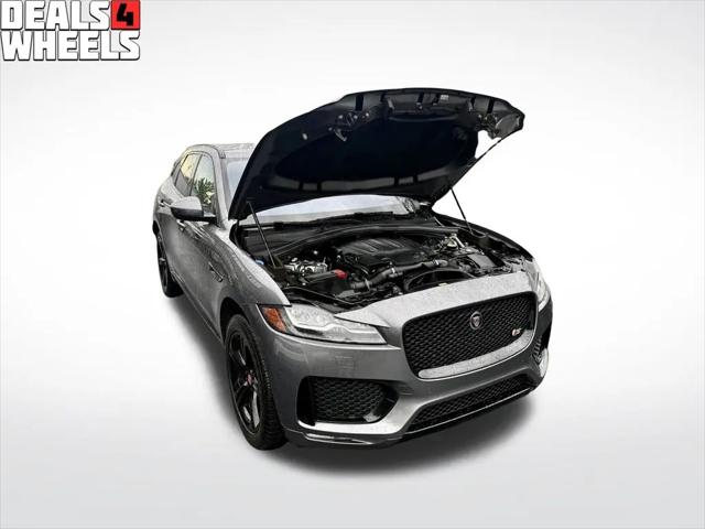 2019 Jaguar F-PACE S