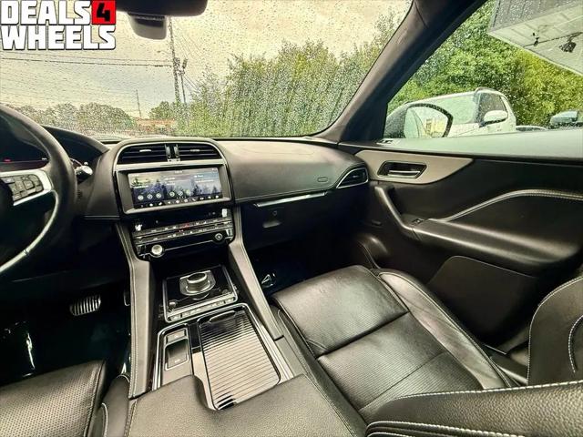 2019 Jaguar F-PACE S
