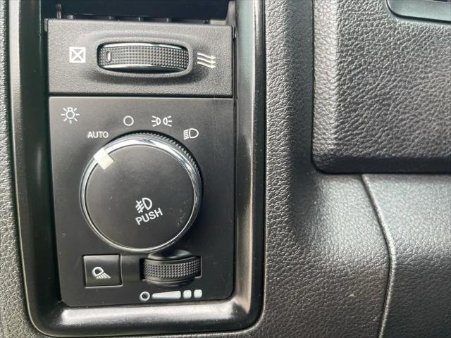 2017 Ram 1500 Sport Crew Cab 4x4 57 Box
